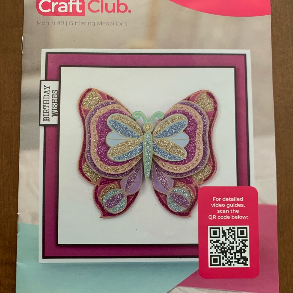 Glittering Medallions Craft Club